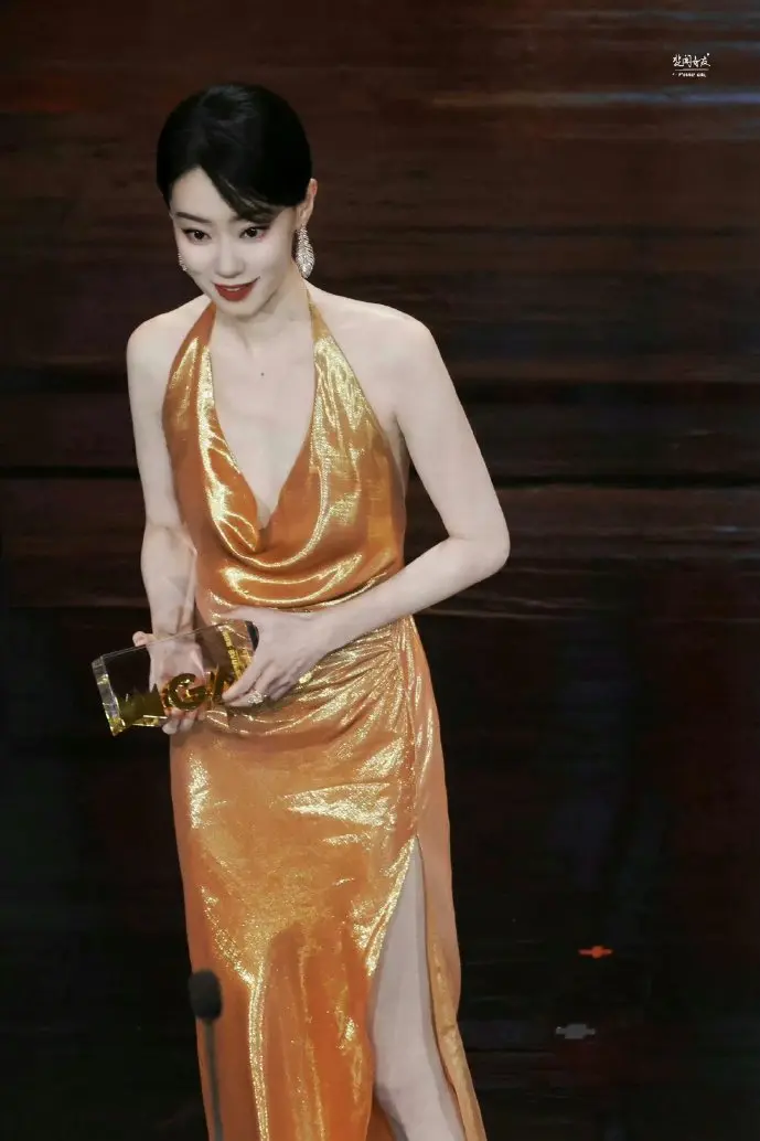 APK下载数据趋势图